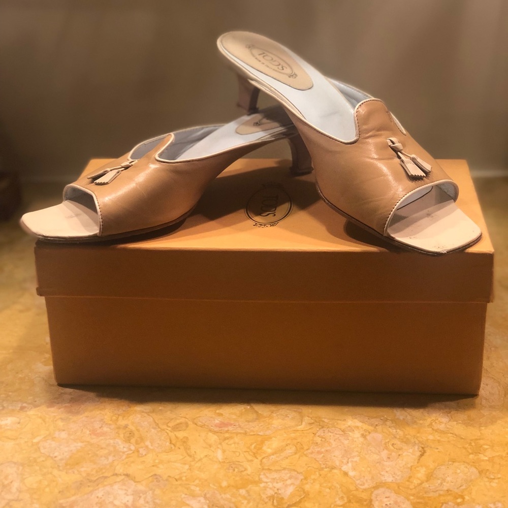 Tods Authentic Beige Slides with Box 90s Vintage